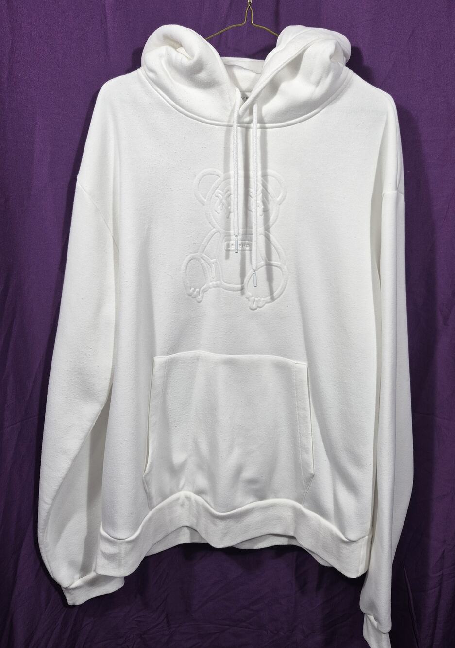 UNIQ HILL Mens White Graphic Bear Embossed Pullover Hoodie Sweatshirt Size Large
